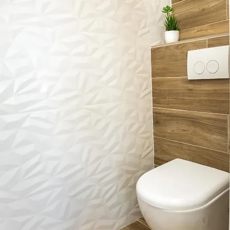 Апартаменты Vue Panoramique, Clim, Balcon Et Plages *