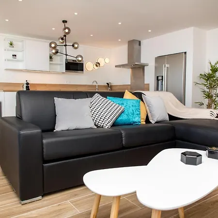 Vue Panoramique, Clim, Balcon Et Plages Apartman *