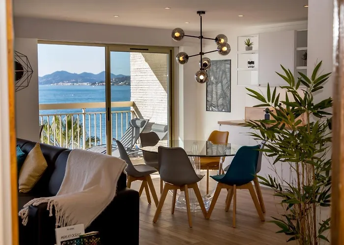 Vue Panoramique, Clim, Balcon Et Plages *